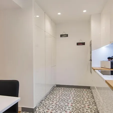 Lovelystay Classy And Charming Lisbon